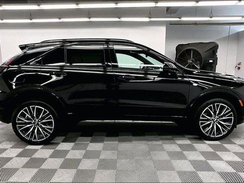 Used 2024 Cadillac XT4 Sport w/ LPO, Floor Liner Package AWD/4WD image 14