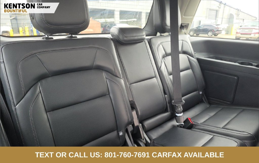 Used 2025 Lincoln Navigator Reserve AWD/4WD image 7