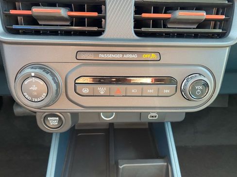 New 2026 Ford Maverick Lariat image 22