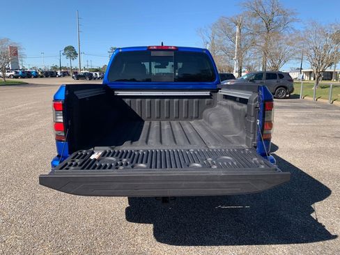 Used 2024 Nissan Frontier SV w/ SV Convenience Package image 7