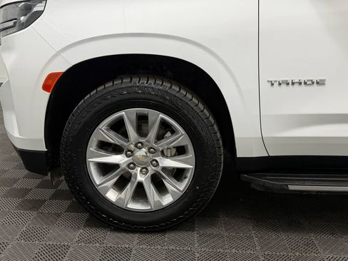 Used 2023 Chevrolet Tahoe Premier AWD/4WD image 12