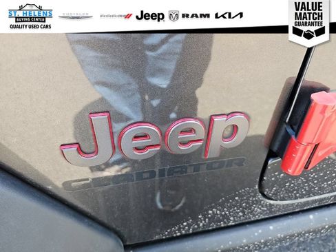 Used 2021 Jeep Gladiator Rubicon AWD/4WD image 13