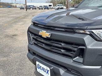 New 2026 Chevrolet Colorado W/T w/ WT Custom Package AWD/4WD video 3