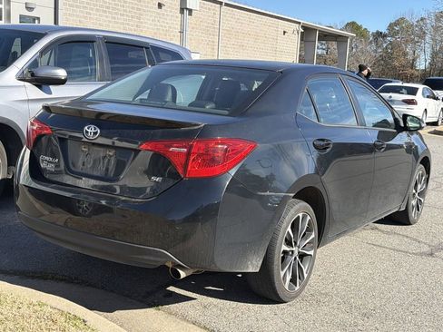 Used 2018 Toyota Corolla SE image 6