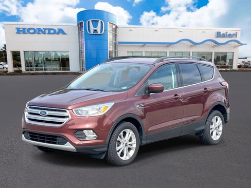 Used 2018 Ford Escape SE AWD/4WD image 1