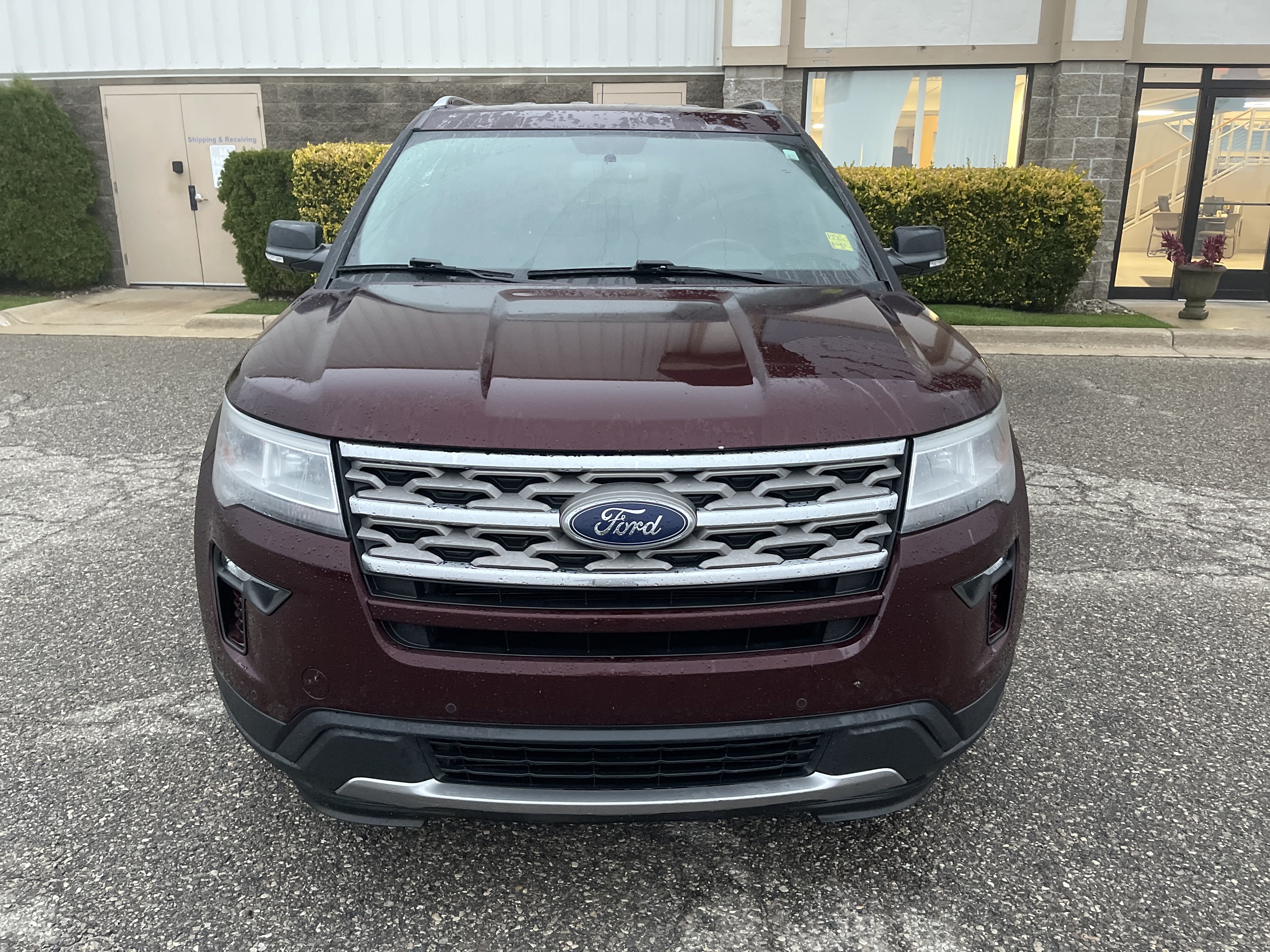 Used 2018 Ford Explorer XLT w/ Equipment Group 201A AWD/4WD image 9