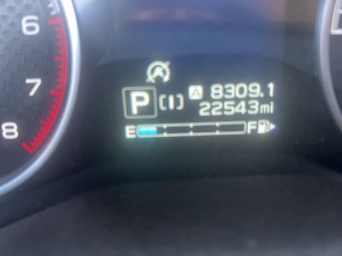 Used 2023 Subaru Forester Premium image 8