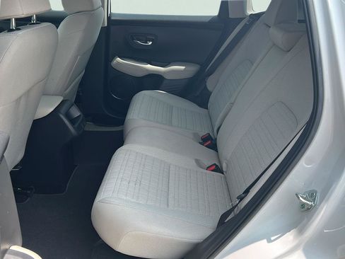 Used 2025 Honda HR-V LX image 19