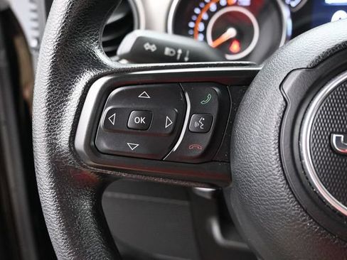 Used 2022 Jeep Wrangler Unlimited Sport AWD/4WD image 30