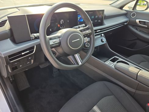 Used 2025 Hyundai Sonata SEL FWD image 12