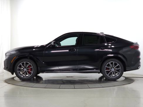 Used 2026 BMW X6 xDrive40i AWD/4WD image 4