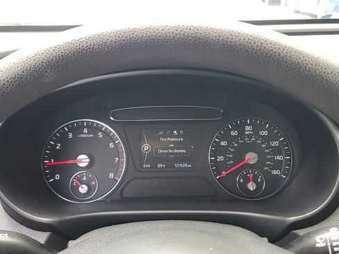 Used 2017 Kia Sorento FWD image 23