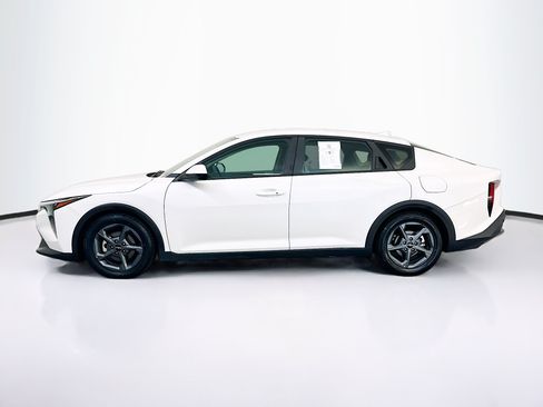Used 2025 Kia K4 FWD image 4
