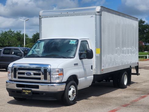 New 2025 Ford E-350 and Econoline 350 Super Duty w/ Power Equipment Group image 2