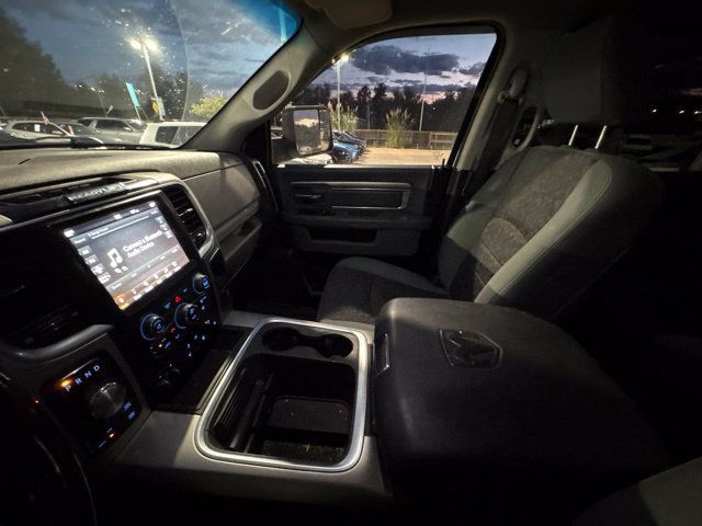 Used 2019 RAM 1500 Warlock AWD/4WD image 16