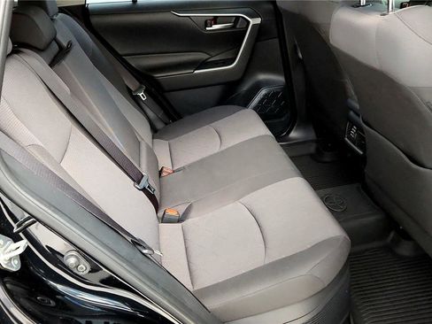 Certified 2025 Toyota RAV4 XLE image 28