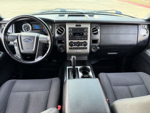 Used 2016 Ford Expedition XL image 22