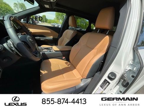 Used 2026 Lexus RX 350 w/ Convenience Package AWD/4WD image 12