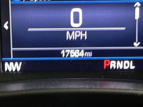 Used 2022 Chevrolet Equinox LS w/ LS Convenience Package image 13