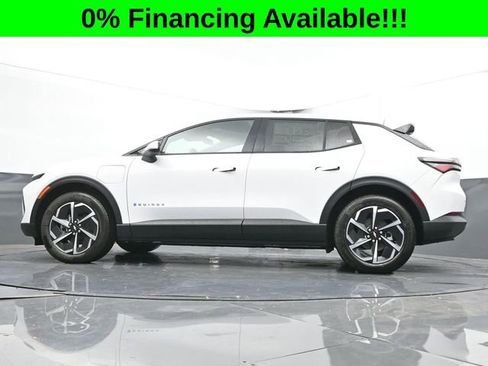 New 2026 Chevrolet Equinox EV LT image 36