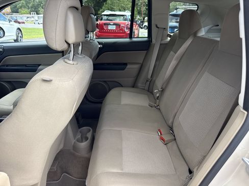 Used 2017 Jeep Compass Sport w/ Power Value Group FWD image 10