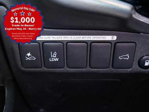 Used 2019 Mitsubishi Outlander GT AWD/4WD image 16