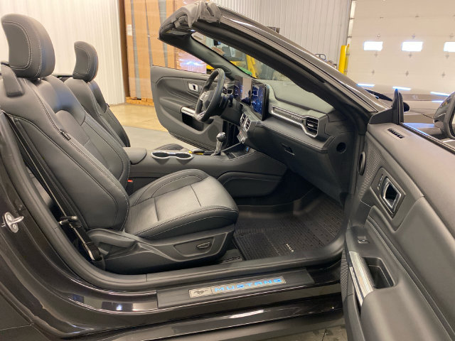Used 2024 Ford Mustang GT Premium RWD image 41