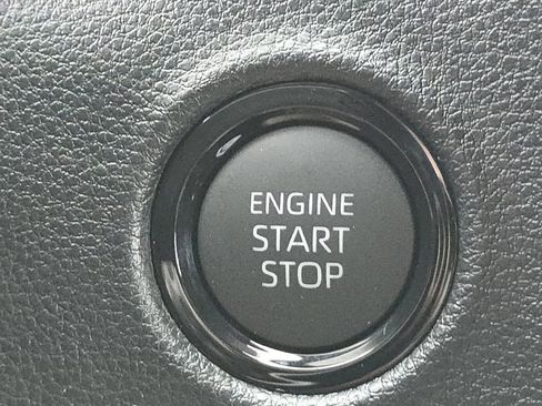 New 2026 Toyota Tundra SR5 image 33