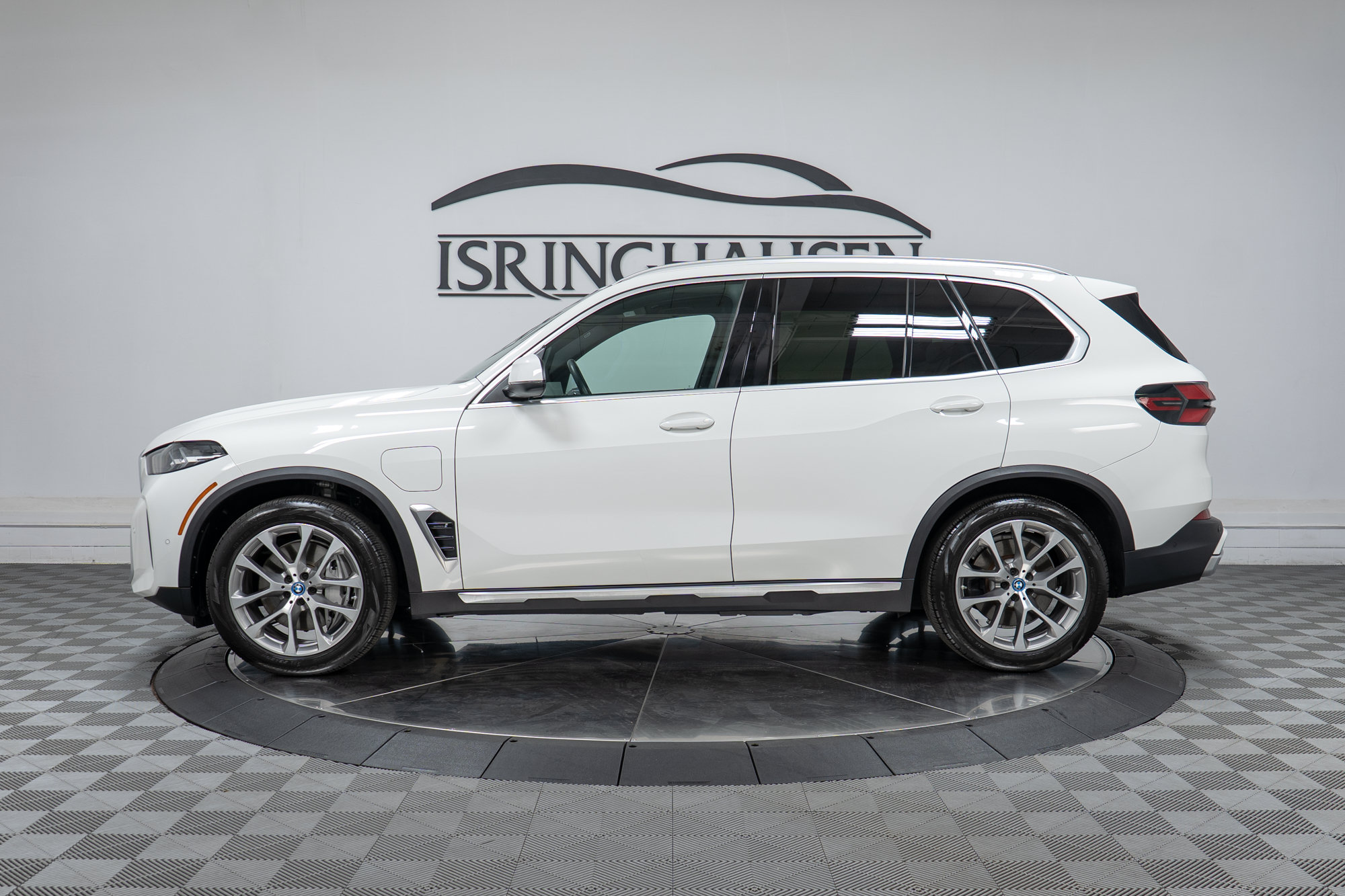 Certified 2024 BMW X5 xDrive50e AWD/4WD image 8