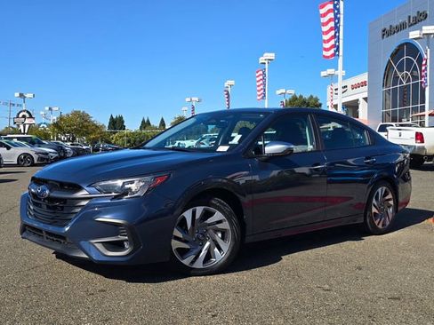 Used 2024 Subaru Legacy Touring XT AWD/4WD image 3