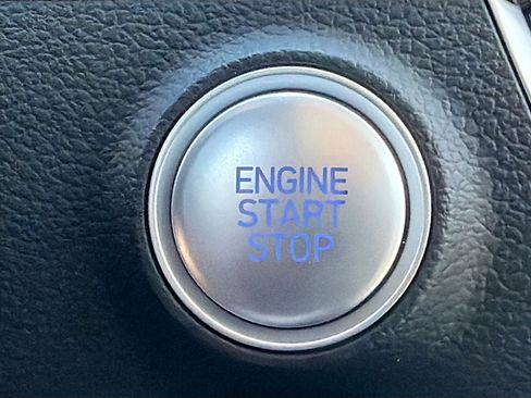 Used 2025 Hyundai Sonata SE image 29