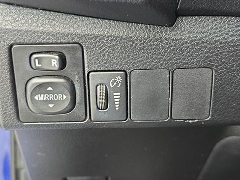 Used 2014 Toyota Corolla S FWD image 23