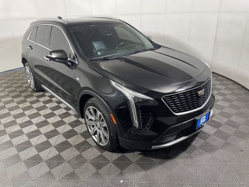 Used 2019 Cadillac XT4 Premium Luxury w/ Technology Package AWD/4WD image 1