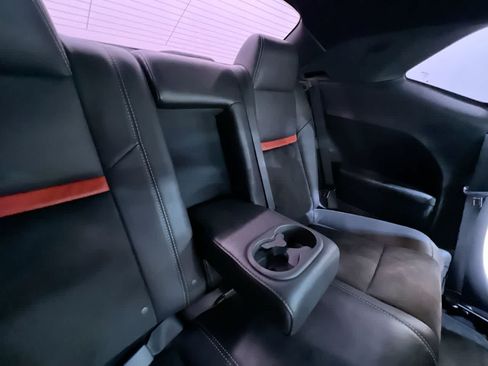 Used 2008 Dodge Challenger SRT8 RWD image 37