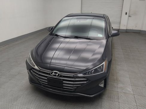 Used 2020 Hyundai Elantra SEL FWD image 15