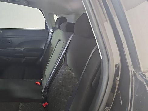Used 2021 Mitsubishi Outlander Sport ES image 13