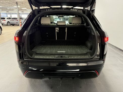 Used 2022 Land Rover Range Rover Velar R-Dynamic S image 22