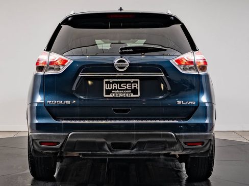 Used 2015 Nissan Rogue SL AWD/4WD image 7