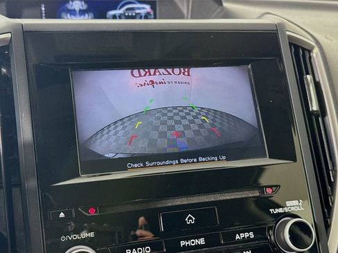 Used 2020 Subaru Forester Premium image 17