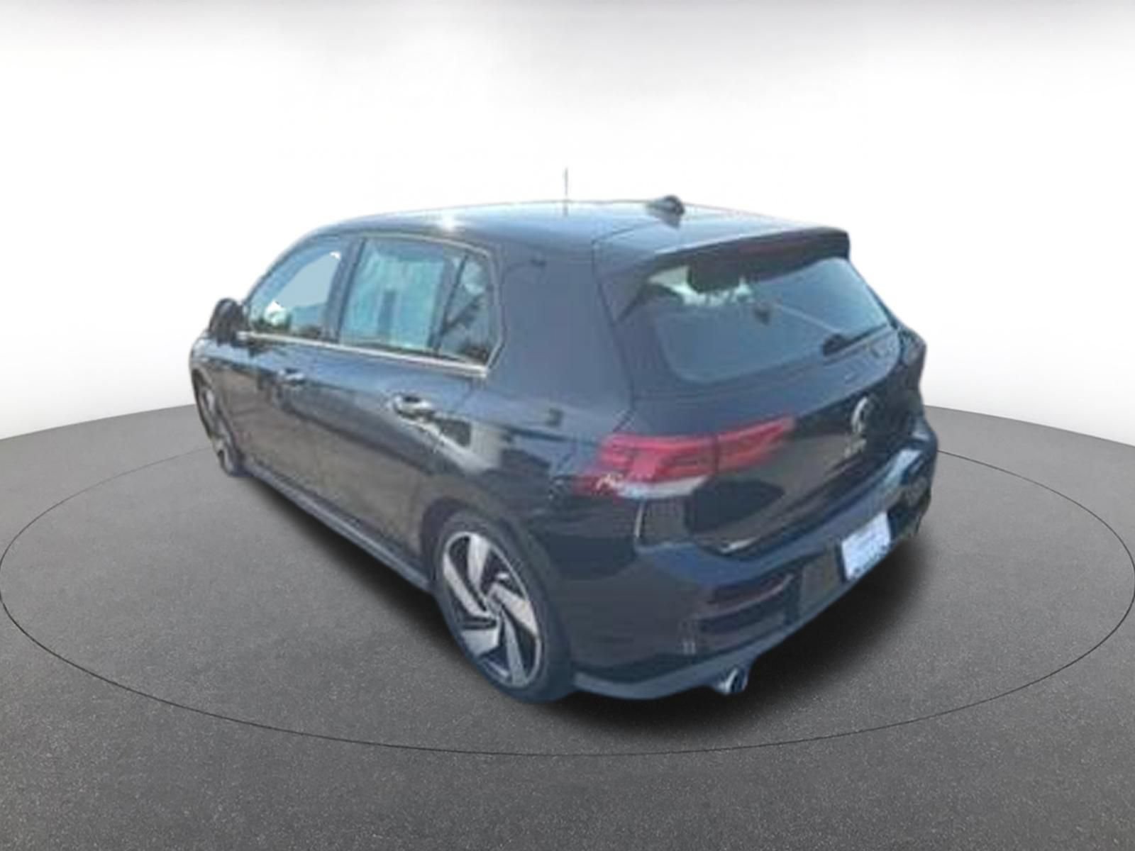 Used 2026 Volkswagen Golf S FWD image 6