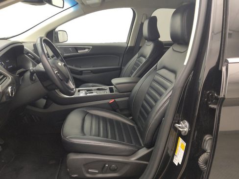 Used 2023 Ford Edge SEL image 17