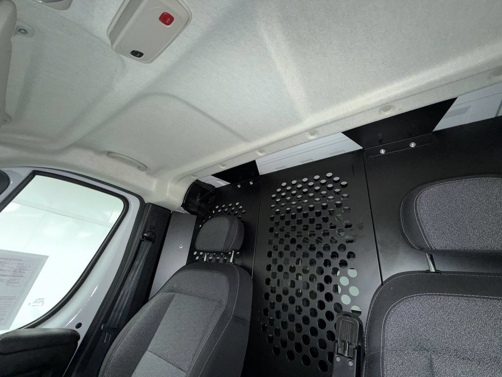 Used 2025 RAM ProMaster 2500 w/ U-Haul Equipment Group FWD image 24