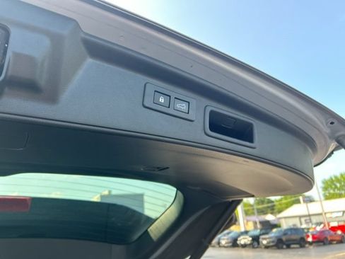 Used 2020 Subaru Forester Limited w/ Popular Package #3 AWD/4WD image 14