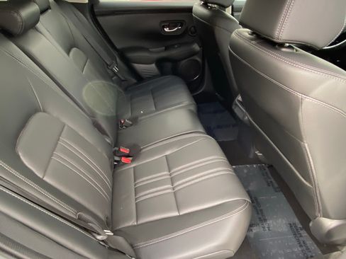 Certified 2025 Honda HR-V EX-L image 11