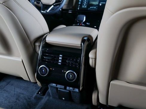 New 2026 Land Rover Range Rover Sport SE AWD/4WD image 21