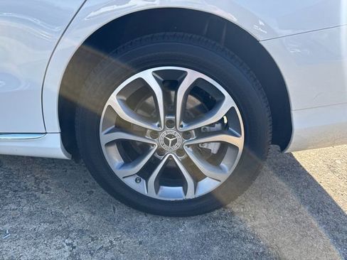 Used 2017 Mercedes-Benz C 300 4MATIC Sedan image 30