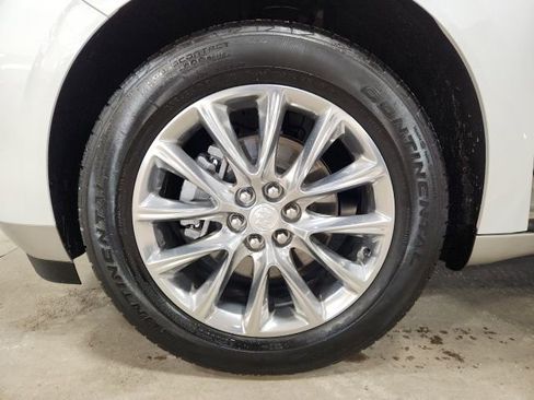 Used 2019 Buick Enclave Premium w/ Experience Buick Package image 10