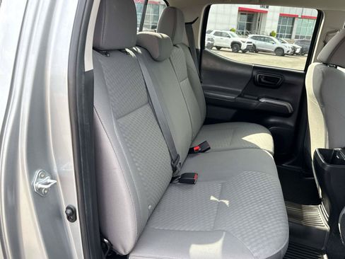 Used 2023 Toyota Tacoma SR5 w/ Technology Package AWD/4WD image 16