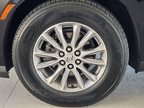 Used 2024 Buick Enclave Essence w/ LPO, Floor Liner Package AWD/4WD image 9
