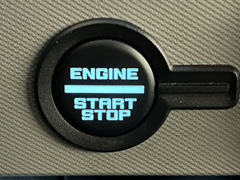 Used 2021 Ford Bronco Badlands image 18